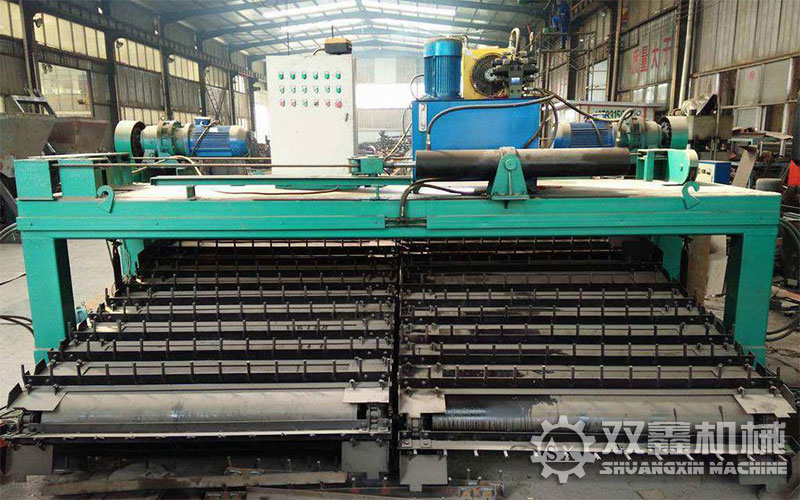 有機(jī)肥翻拋機(jī)